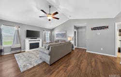 509 Gaslite Drive, O'Fallon, MO 63366