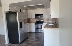 923 E Ocean Boulevard, Long Beach, CA 90802