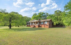 135 Seneca River Road, Seneca, SC 29678