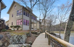 204 TURTLE POINT Dr, Crane Hill, AL 35053