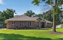 13 Holly Lane, Branson West, MO 65737