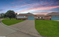 45431 Nottingham Drive, Macomb, MI 48044