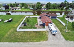 2210 E Lola Lane, Au Gres, MI 48703