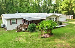 204 NE 575th St, Old Town, FL 32680