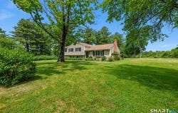 14 Long View Drive, Simsbury, CT 06070