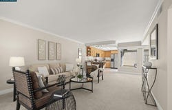 1209 Oakmont Dr #6, Walnut Creek, CA 94595