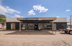 211 W First St (HWY 287), Claude, TX 79019