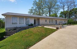 463 Franks Ferry Rd, Sparta, TN 38583