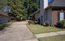8512 COVINGTON WAY, LEEDS, AL 35094