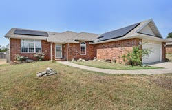 605 W Chandler Drive, Willard, MO 65781