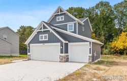 1417 Kimber Drive, Lowell, MI 49331