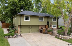 411 Laredo Road, Papillion, NE 68046