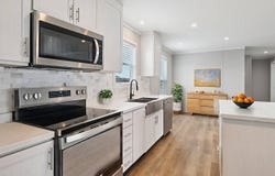 1800 Oak Grove Rd E, Burleson, TX 76028