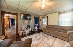 30663 E Press St, Excello, MO 65247