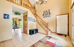 760 Westminster Dr, Irwin, PA 15642