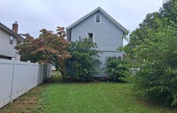 26 High Street, Roslyn Heights, NY 11577