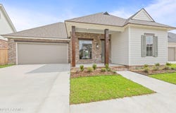 223 Trail Pointe Drive, Scott, LA 70583