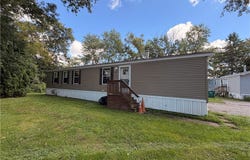 7 Crystal Lane, Batavia, NY 14020