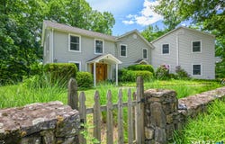 4 Hillside Road, Danbury, CT 06811
