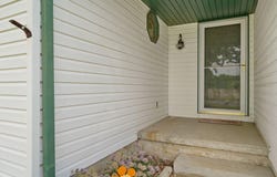 204 Arrowhead Road, Willard, MO 65781