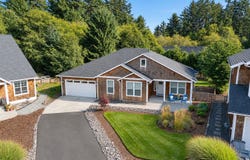 741 CREEKSIDE Dr, Gearhart, OR 97138