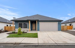 961 Arrowhead Trail, Eagle Point, OR 97524