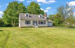 1178 State Road, Webster, NY 14580