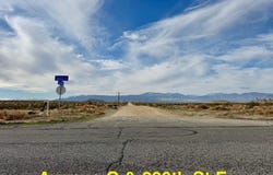 220 Ste Vic Ave 04, Palmdale, CA 93591