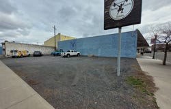 41 E B St, Burns, OR 97720