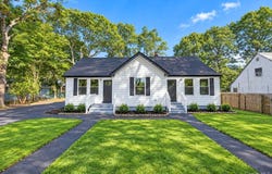 11 1st Place, Mastic, NY 11950