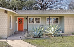 1802 Hutto Rd, Georgetown, TX 78626