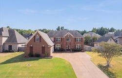 12147 BROOKS RIVER Dr, Arlington, TN 38002