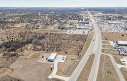 14th St & E Hubbard Rd, Ponca City, OK 74604
