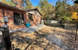 233 Gill Dr, Ozark, AL 36360