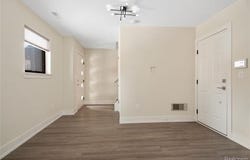 1049 Hampton Circle, Detroit, MI 48207