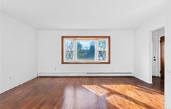 345 41 ST, Copiague, NY 11726