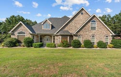 170 Windy Rdg Drive, Hollister, MO 65672