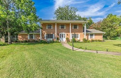 2810 Tanglewood Drive, Commerce, TX 75428