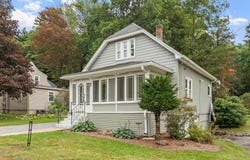 323 Pearl St, Gardner, MA 01440