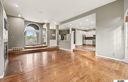 3105 N 161 Avenue, Omaha, NE 68116