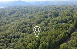 122 Teaberry Lane, Sunset, SC 29685