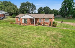 693 E Park Street, Alamo, TN 38001