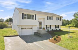 5 Moreau St, Stoughton, MA 02072