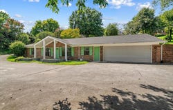 2502 E Hill View Drive, DALTON, GA 30721