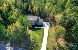 1021 Pointe S, Tignall, GA 30668