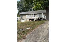 33766 Ivy Bend Road, Stover, MO 65078