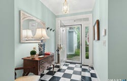 10 Hale Lane, Darien, CT 06820