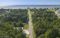 302 Terrace Avenue, Waveland, MS 39576