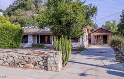 3908 Park Place, La Crescenta, CA 91214
