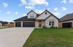 1309 Carrara Street, Tontitown, AR 72762